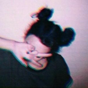 Meet your Posher, Alondra